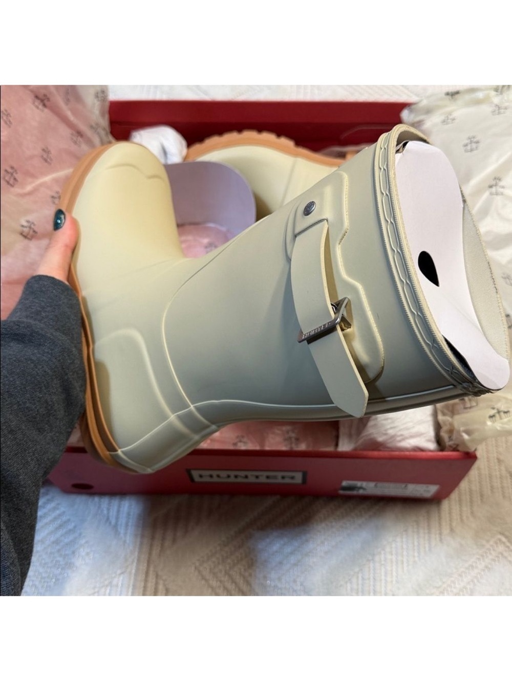 Hunter Short Rain Boot Gravel/Biscuit Size 11 • New in Box - Picture 6 of 8